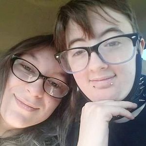 Meet your Posher, Briana